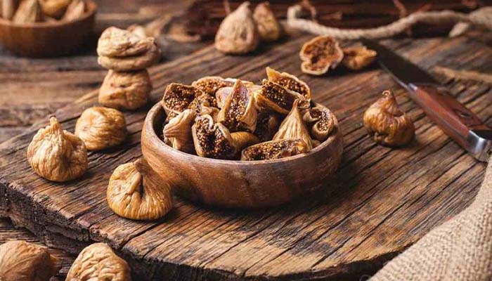 میوه خشک فوق العاده مفید برای درمان یبوست