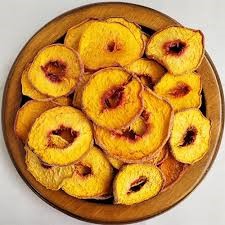 هلو خشک و تعادل هورمونی بدن